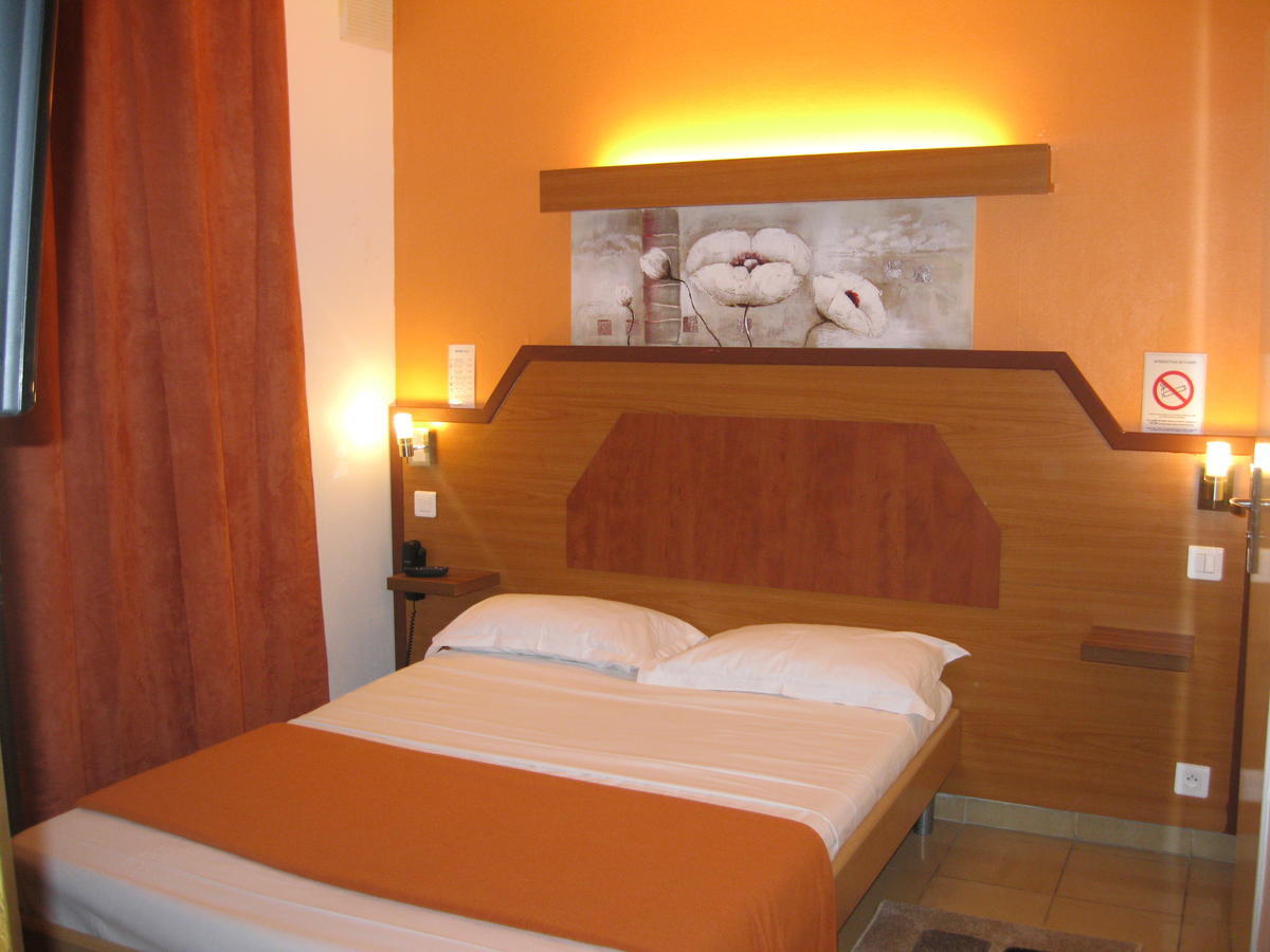 Le Nouvel Hotel Du Theatre Paris Rom bilde