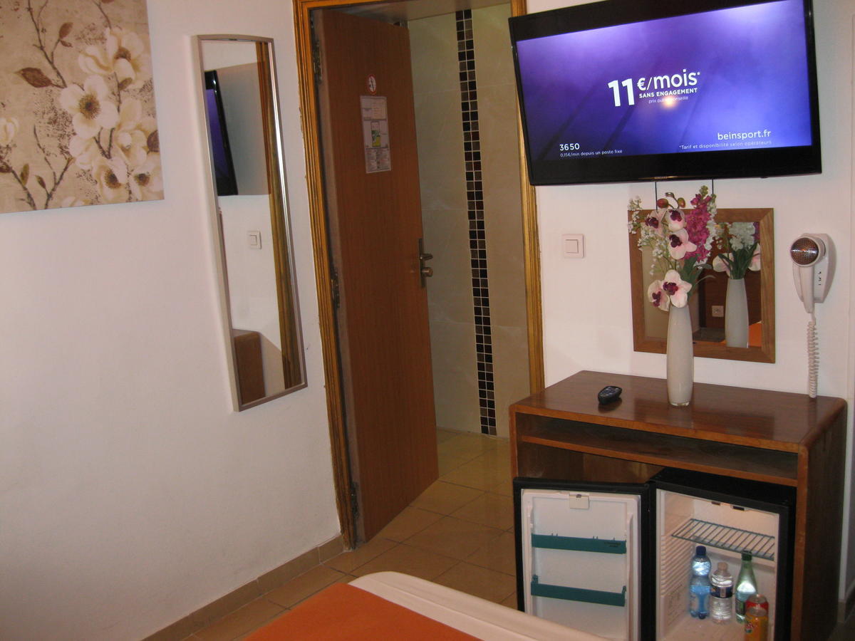 Le Nouvel Hotel Du Theatre Paris Rom bilde